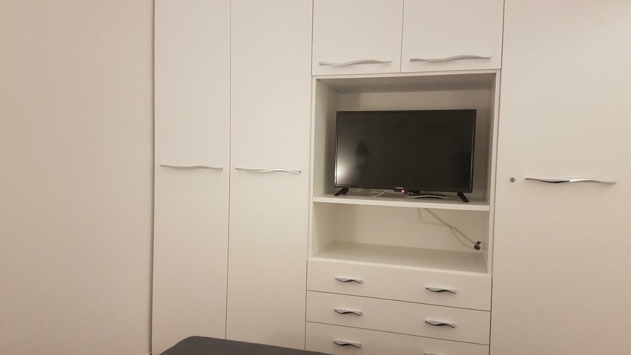 Pada Apartment คาตาเนีย ภายนอก รูปภาพ
