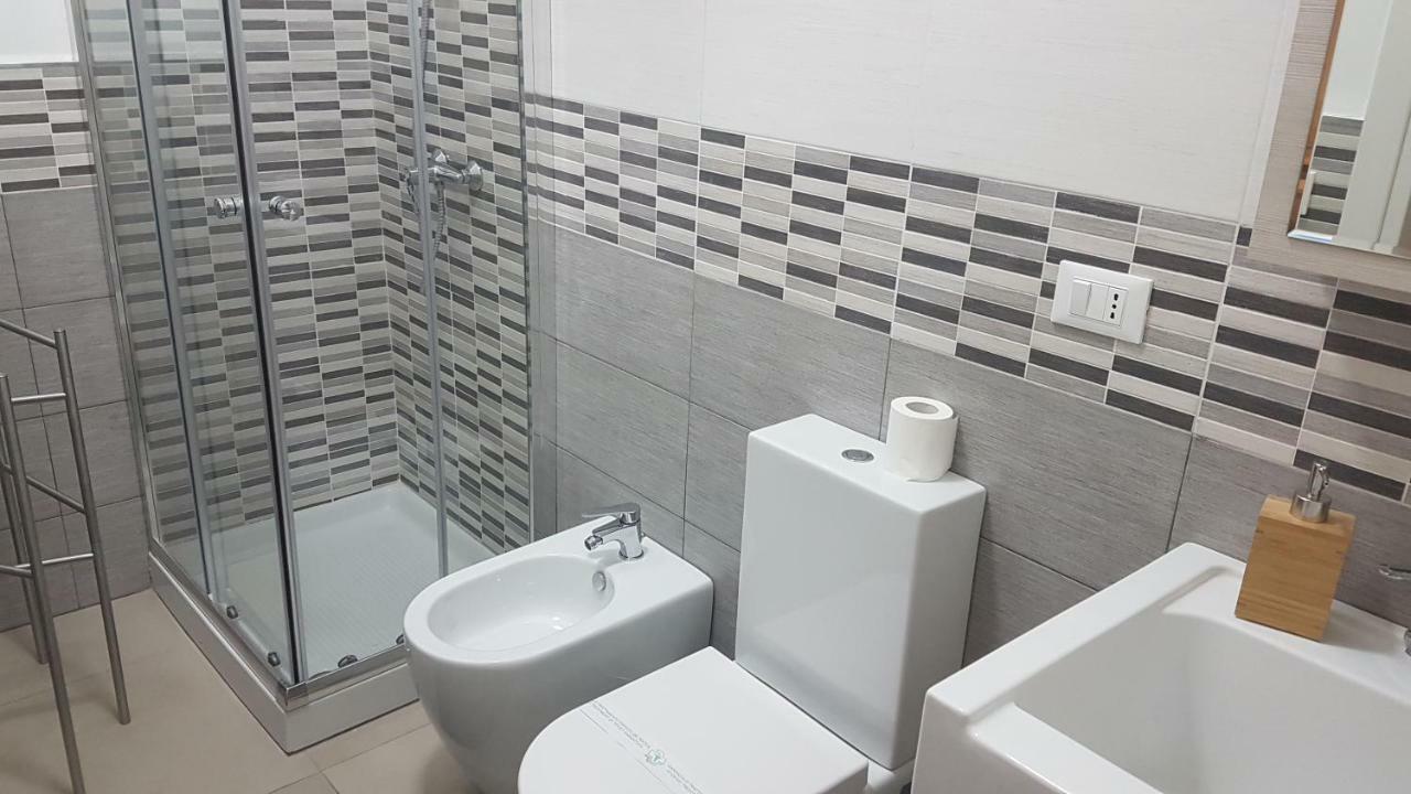 Pada Apartment คาตาเนีย ภายนอก รูปภาพ