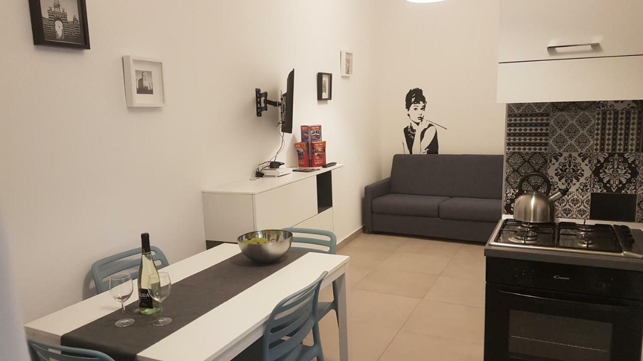 Pada Apartment คาตาเนีย ภายนอก รูปภาพ